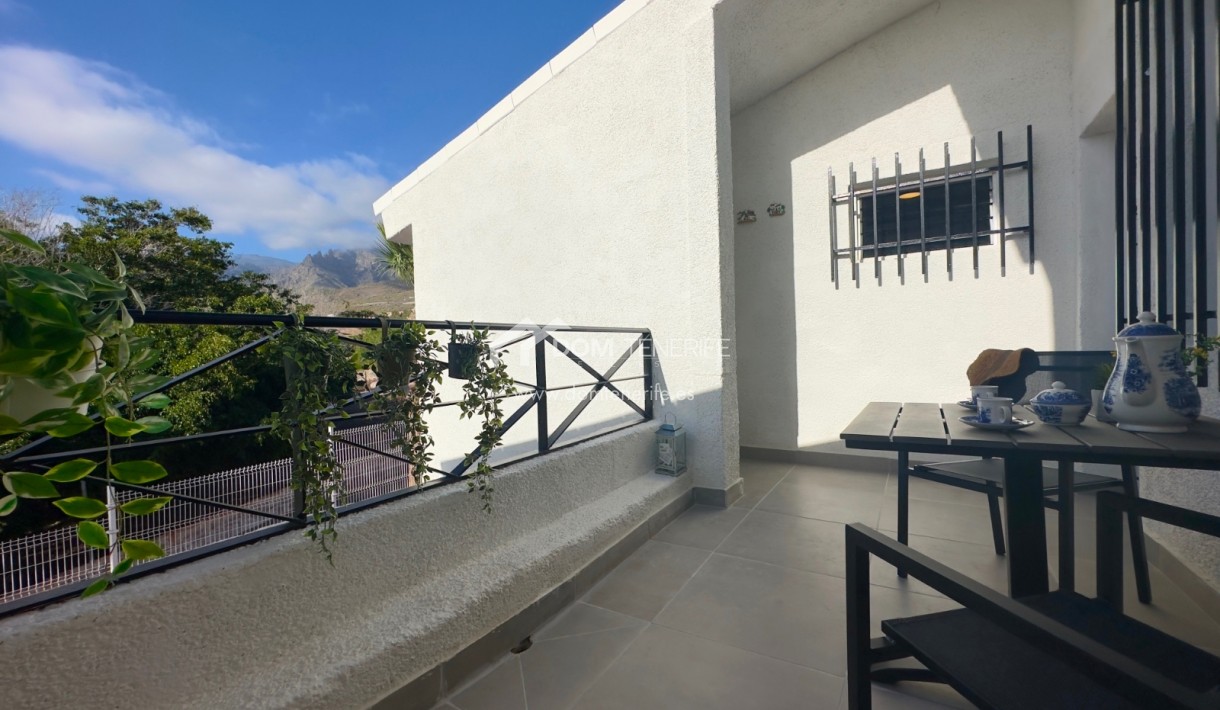 Sale - Apartment -
Adeje - Torviscas Alto