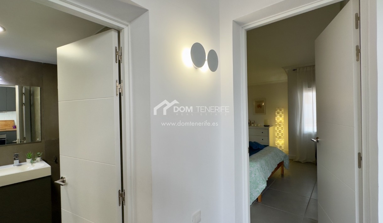 Sale - Apartment -
Adeje - Torviscas Alto