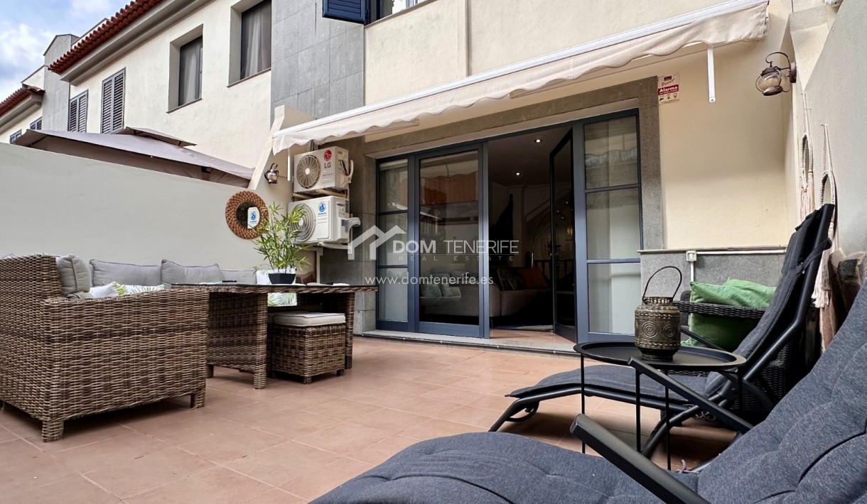 Sale - Townhouse -
Adeje - El Madroñal