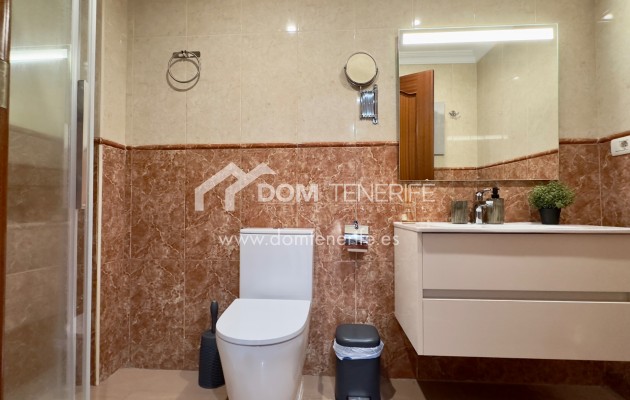 Sale - Townhouse -
Adeje - El Madroñal