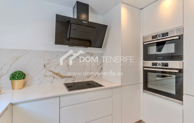 Short term rent - Townhouse -
Adeje - El Madroñal