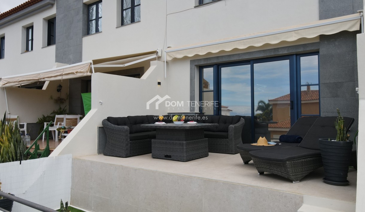 Short term rent - Townhouse -
Adeje - El Madroñal