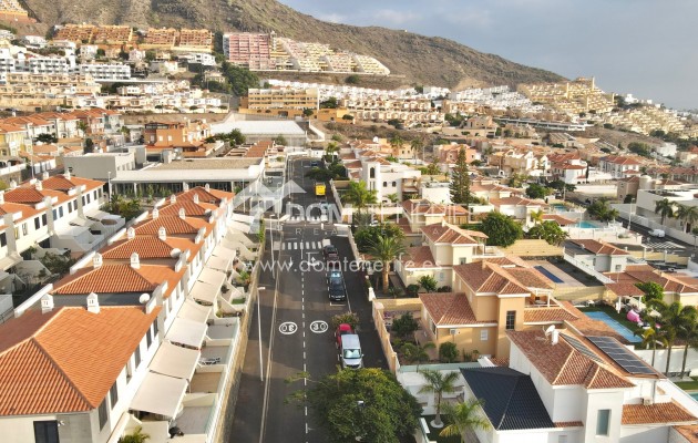 Short term rent - Townhouse -
Adeje - El Madroñal