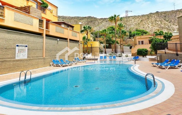 Sale - Townhouse -
Adeje - Roque del Conde