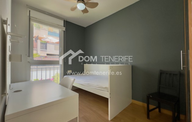 Sale - Townhouse -
Adeje - Roque del Conde