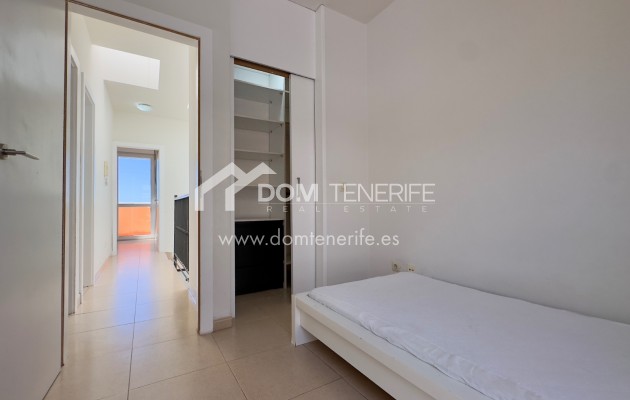 Sale - Townhouse -
Adeje - Roque del Conde