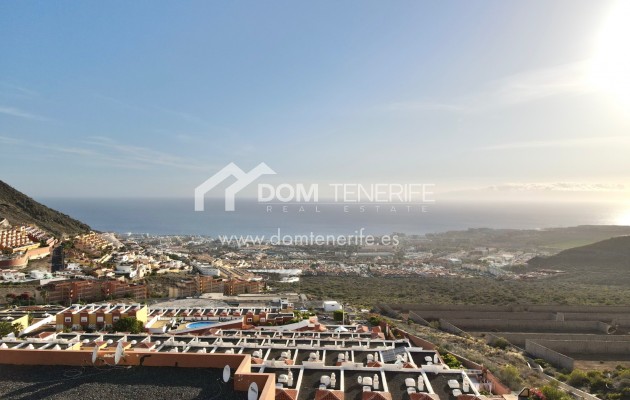 Venta - Chalet adosado -
Adeje - Roque del Conde