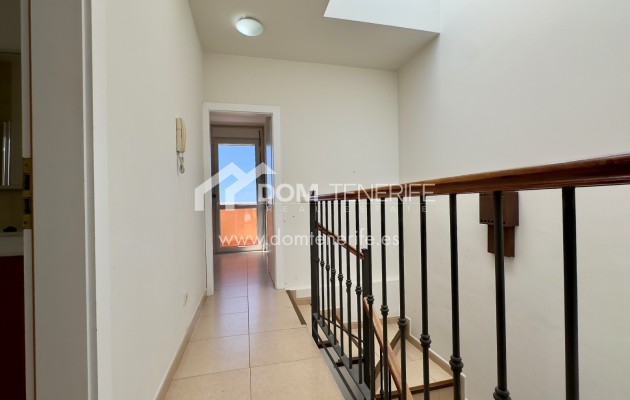 Sale - Townhouse -
Adeje - Roque del Conde