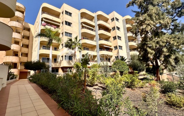 Venta - Apartamento -
Adeje - Playa Paraiso