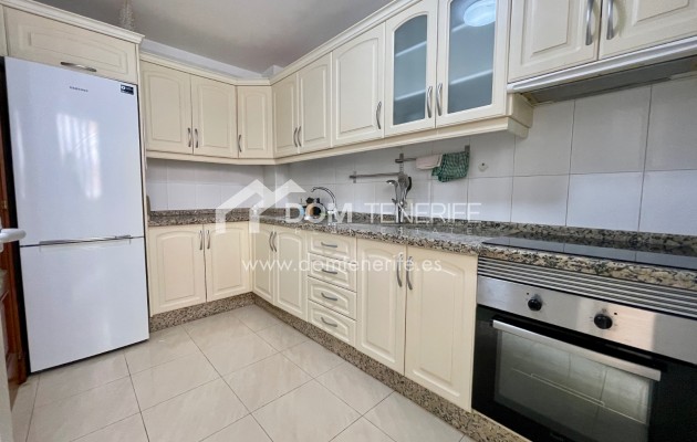 Sale - Apartment -
Adeje - Playa Paraiso