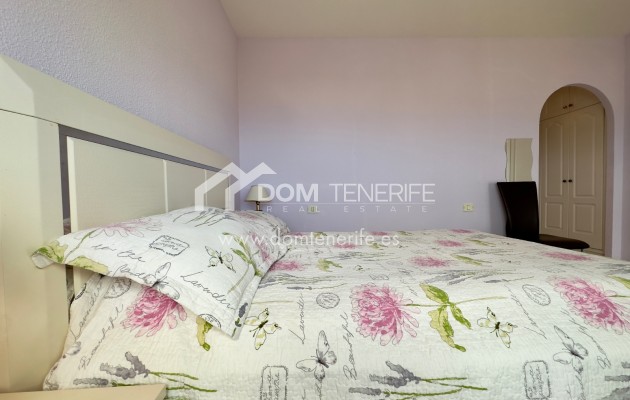 Sale - Townhouse -
Adeje - Roque del Conde