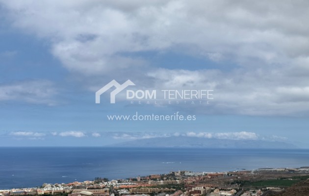 Sale - Townhouse -
Adeje - Roque del Conde