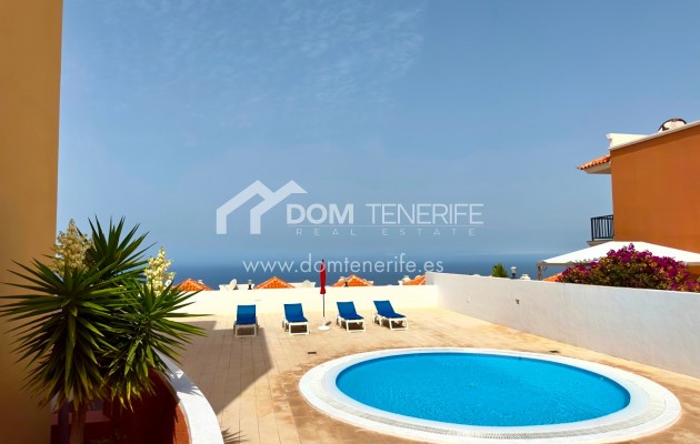 Sale - Townhouse -
Adeje - Roque del Conde