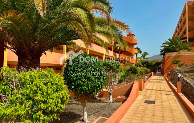 Sale - Townhouse -
Adeje - Roque del Conde