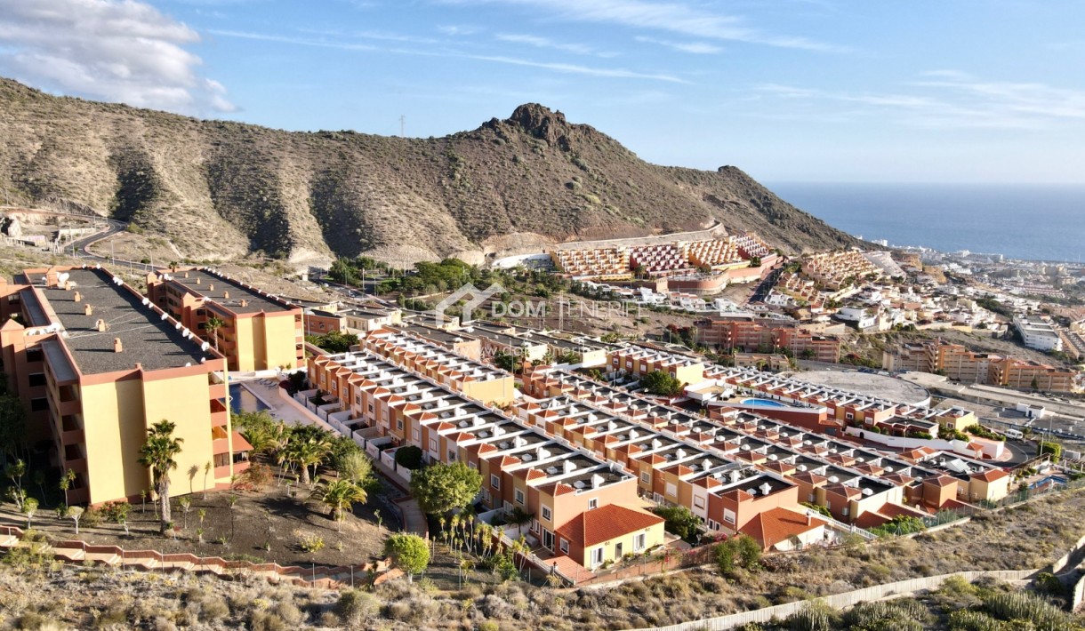 Revente - Maison de ville -
Adeje - Roque del Conde