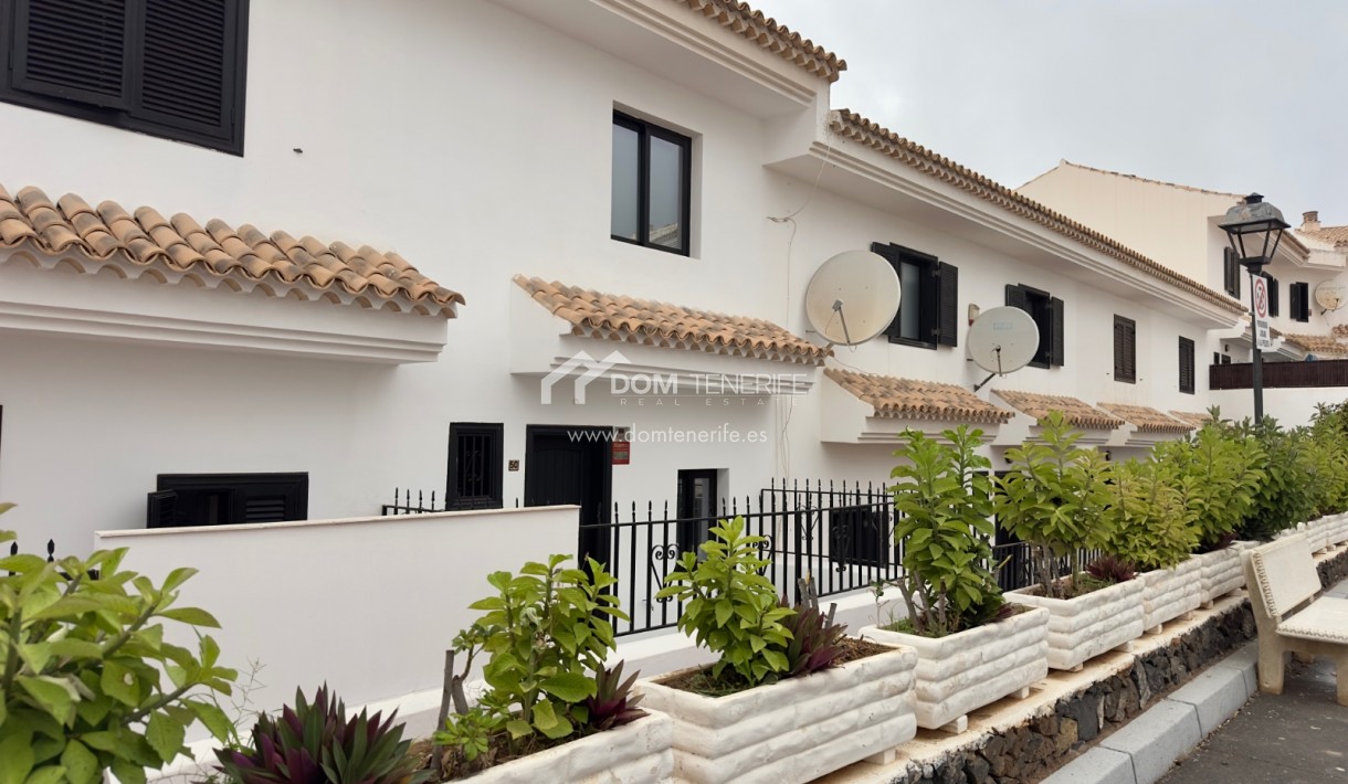 Sale - Townhouse -
Arona - Chayofa