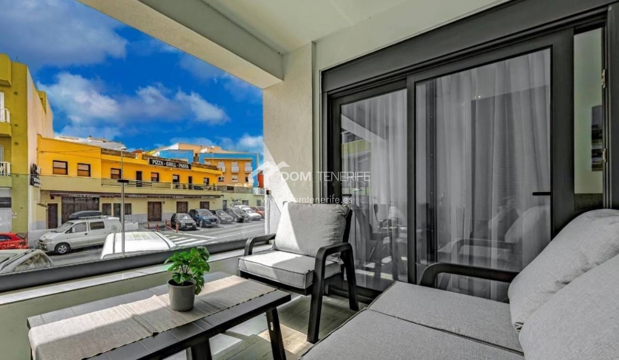 Sale - Apartment -
Guía de Isora  - Playa San Juan