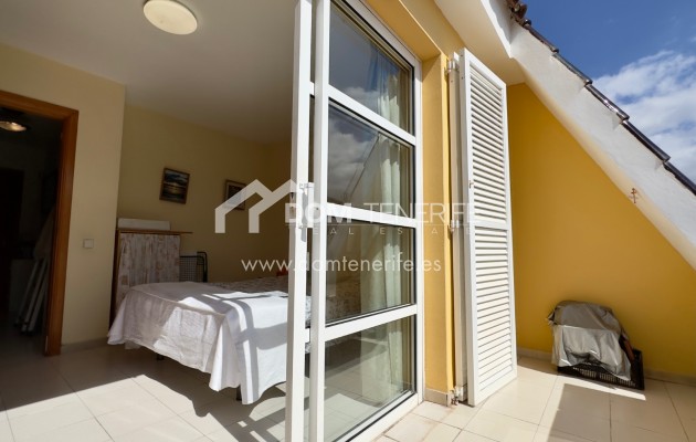 Venta - Chalet adosado -
Arona - Playa de Las Americas