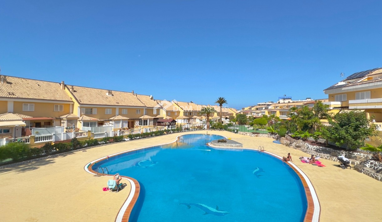 Venta - Chalet adosado -
Arona - Playa de Las Americas