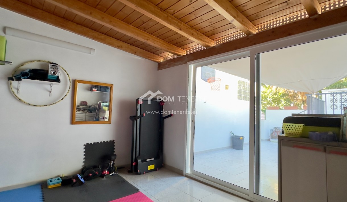 Sale - Townhouse -
Guía de Isora  - Playa La Arena