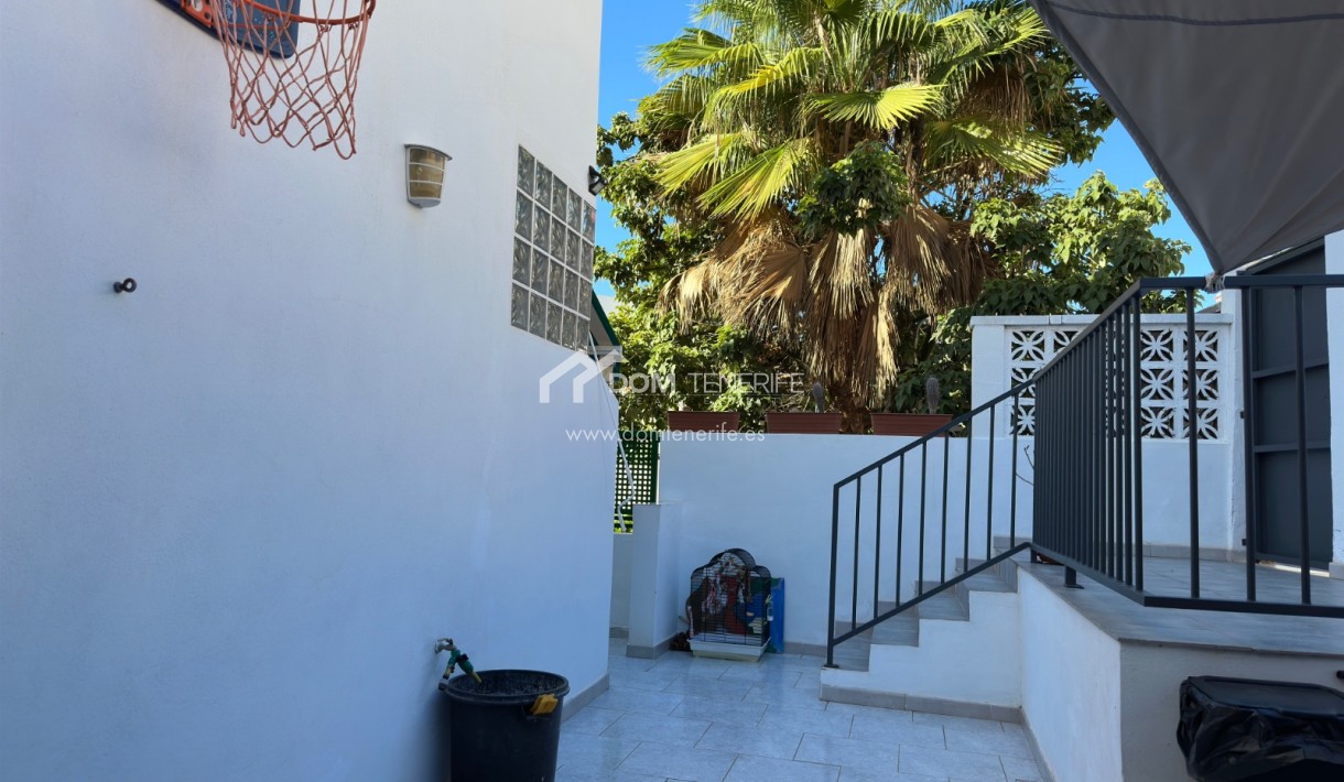 Sale - Townhouse -
Guía de Isora  - Playa La Arena