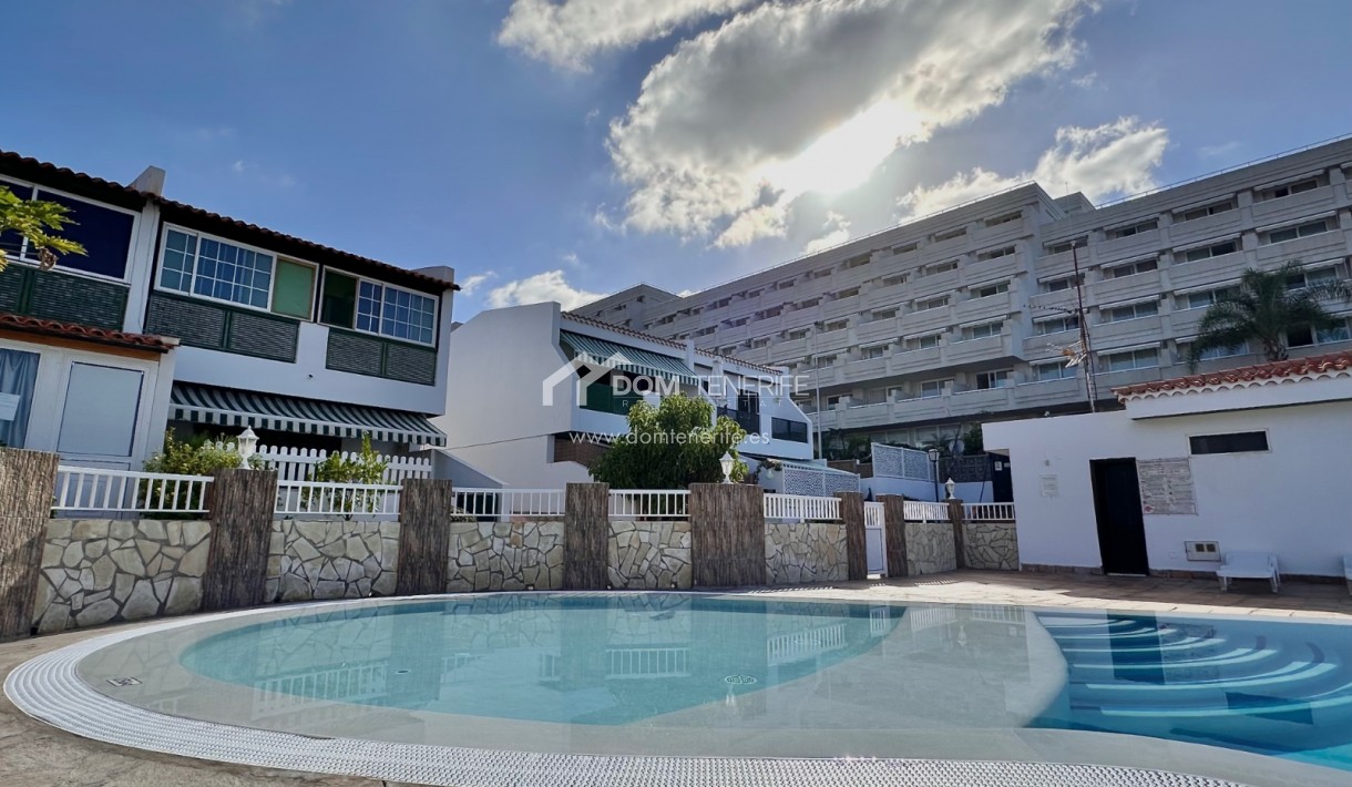 Sale - Townhouse -
Guía de Isora  - Playa La Arena