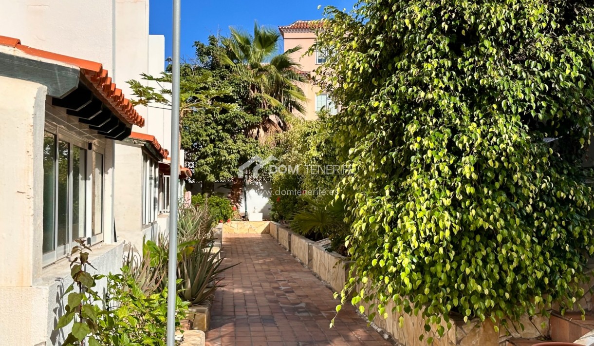 Sale - Townhouse -
Guía de Isora  - Playa La Arena