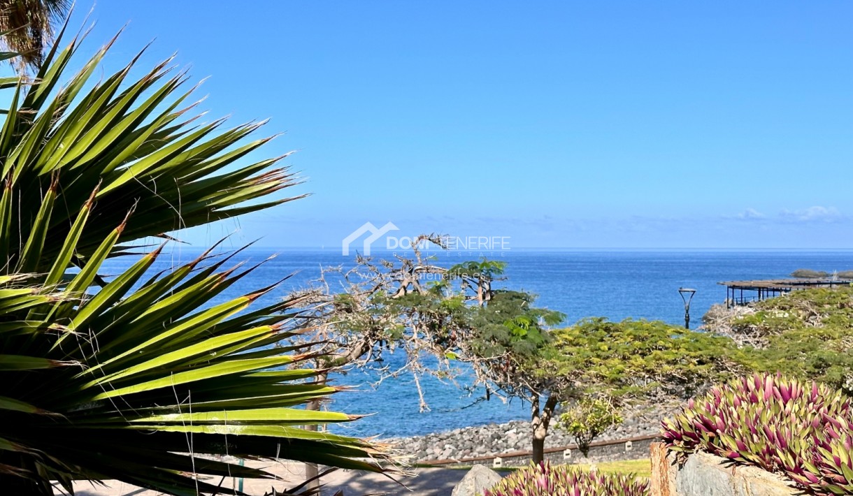 Revente - Maison de ville -
Guía de Isora  - Playa La Arena