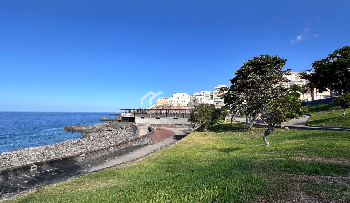 Revente - Maison de ville -
Guía de Isora  - Playa La Arena