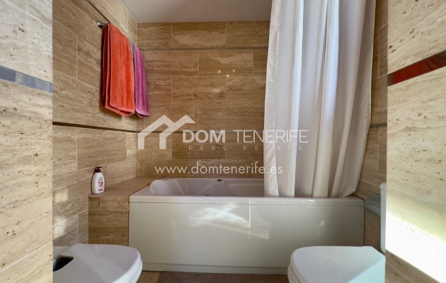 Venta - Chalet independiente -
San Miguel de Abona - Amarilla Golf