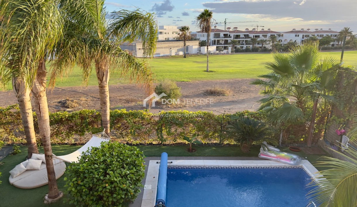 Venta - Chalet independiente -
San Miguel de Abona - Amarilla Golf