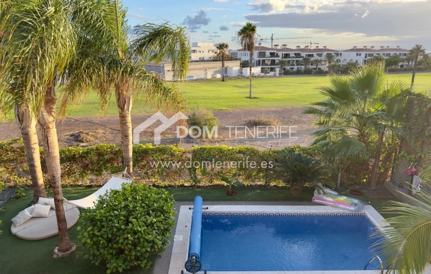 Venta - Chalet independiente -
San Miguel de Abona - Amarilla Golf