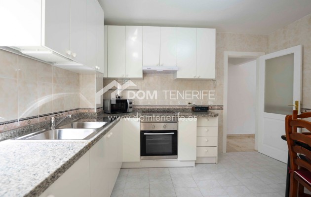 Venta - Apartamento -
Adeje