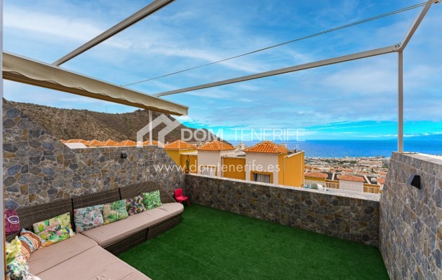 Sale - Townhouse -
Adeje - Roque del Conde