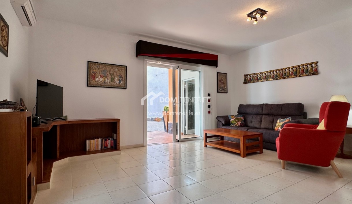 Venta - Apartamento -
Adeje - El Madroñal