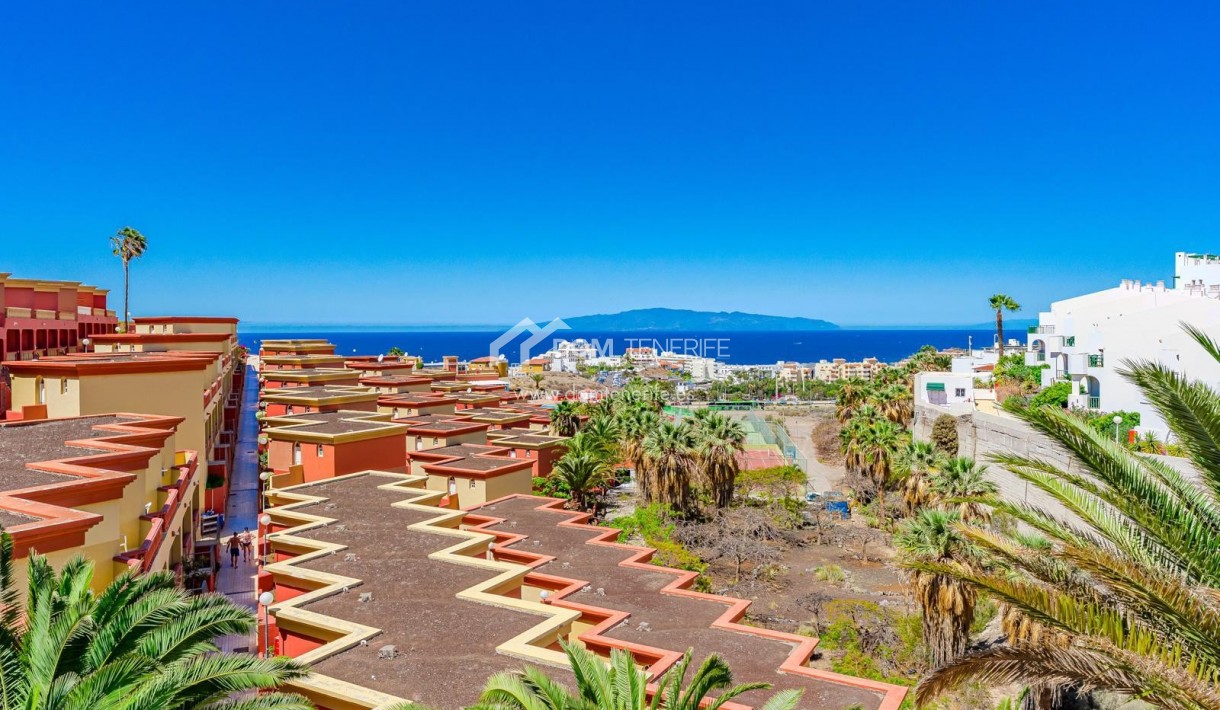 Sale - Apartment -
Adeje - San Eugenio Alto