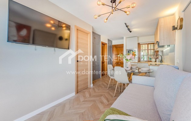 Sale - Apartment -
Adeje - San Eugenio Alto