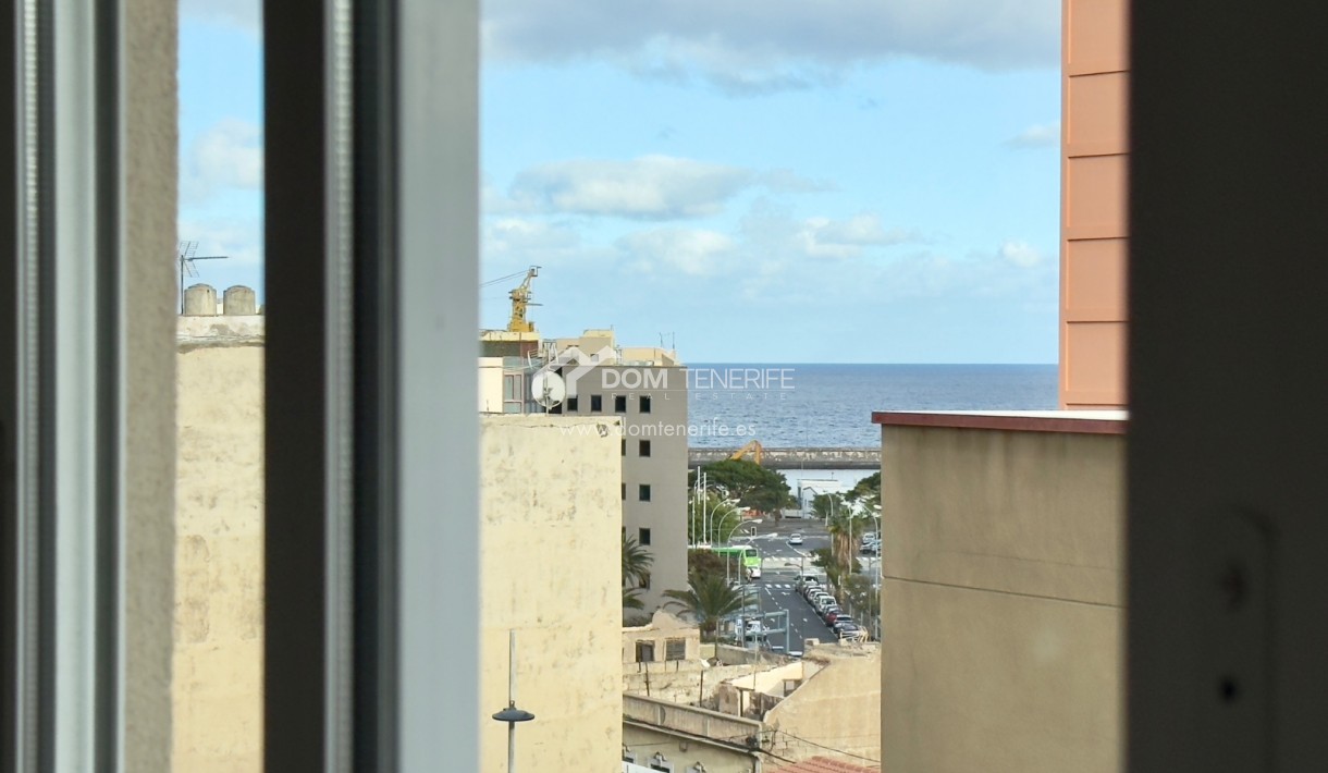 Venta - Apartamento -
Santa Cruz de Tenerife