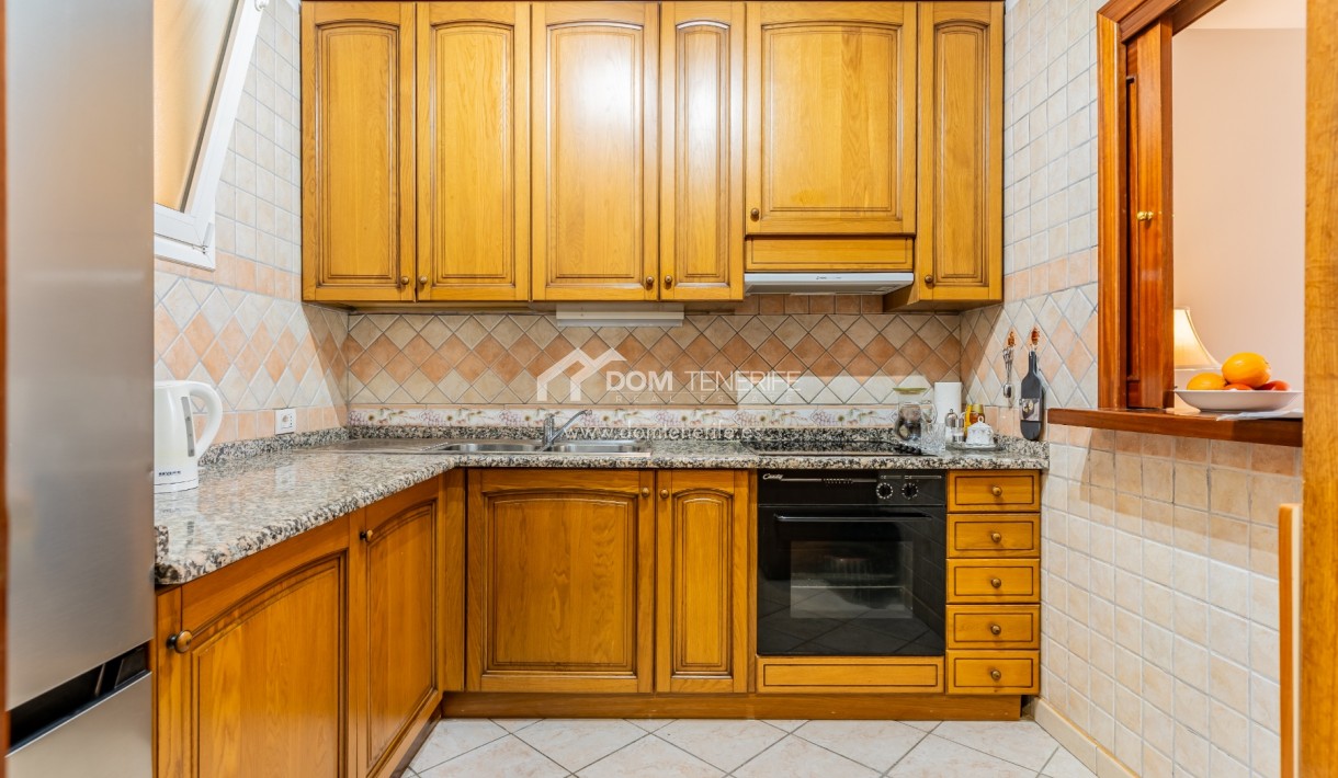 Wiederverkauf - Wohnung -
Arona - Los Cristianos