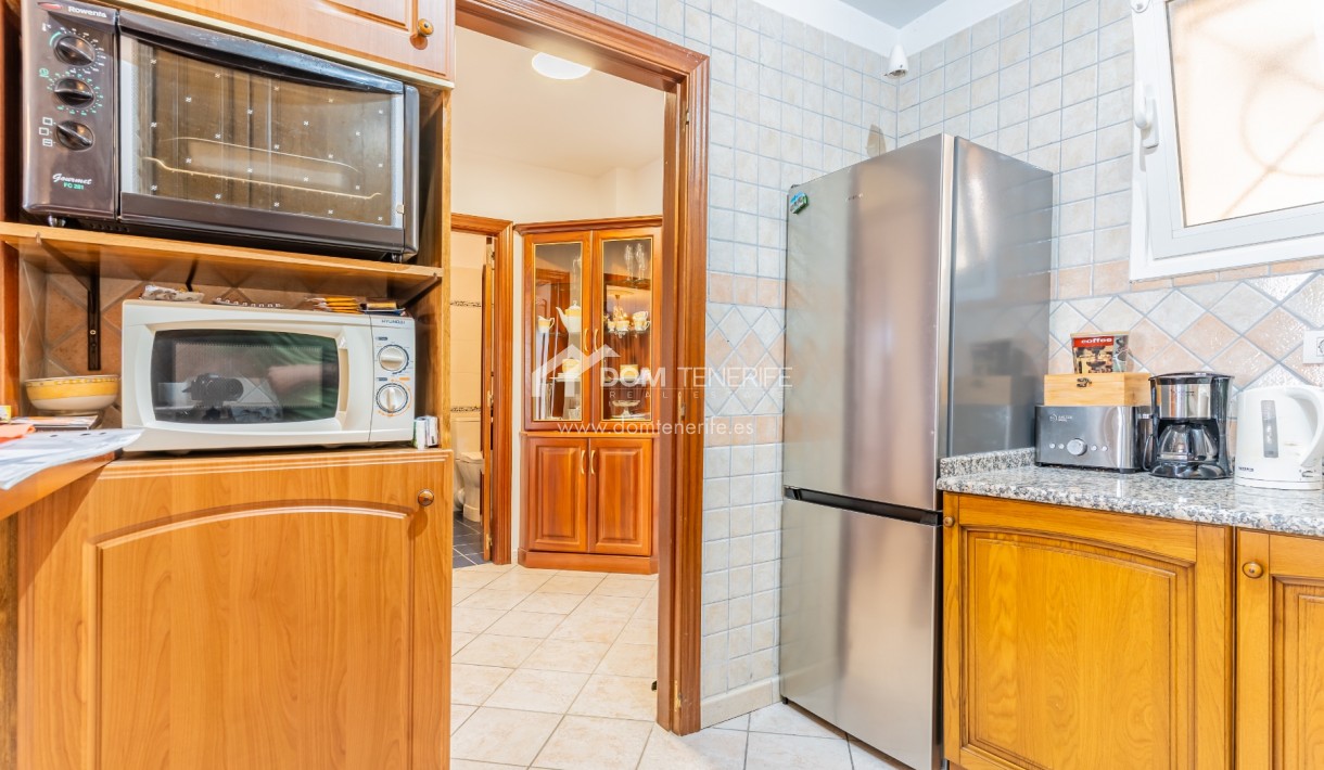 Wiederverkauf - Wohnung -
Arona - Los Cristianos