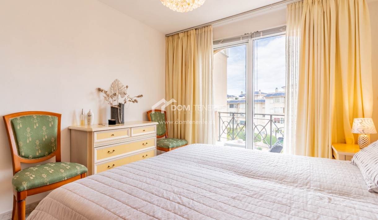 Wiederverkauf - Wohnung -
Arona - Los Cristianos