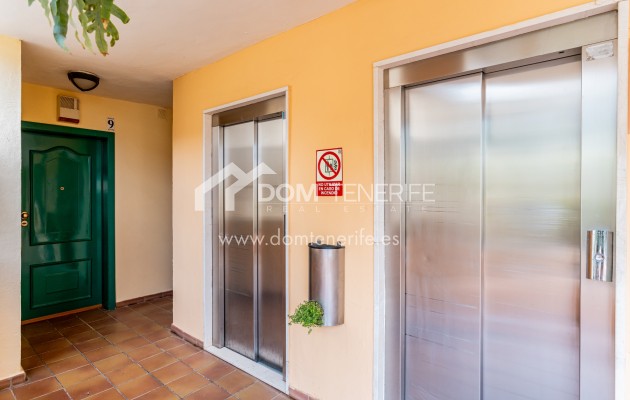 Wiederverkauf - Wohnung -
Arona - Los Cristianos