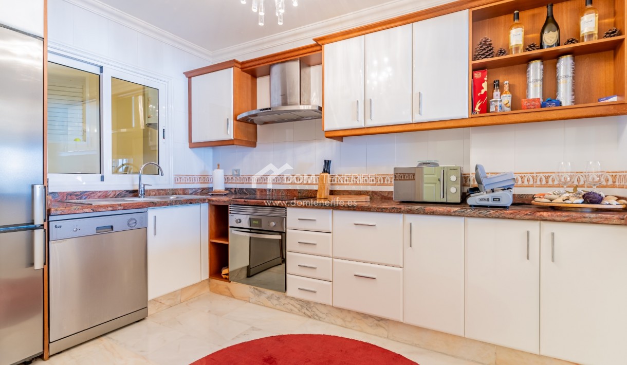 Wiederverkauf - Wohnung -
Santiago del Teide - Los Gigantes