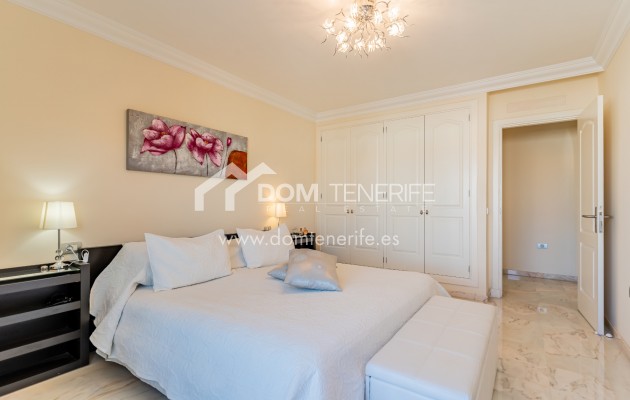 Wiederverkauf - Wohnung -
Santiago del Teide - Los Gigantes