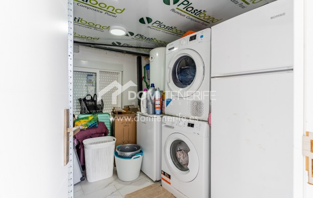 Sale - Townhouse -
Adeje - Los Menores
