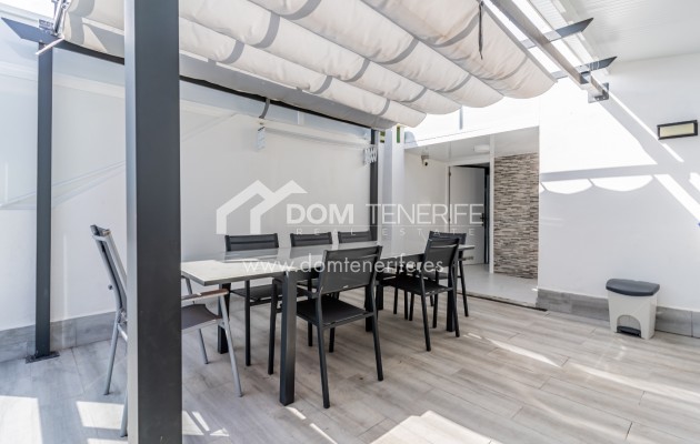 Sale - Townhouse -
Adeje - Los Menores