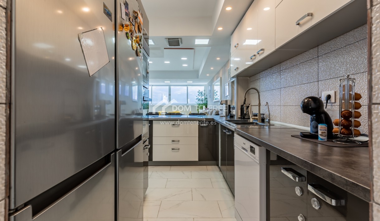 Sale - Townhouse -
Adeje - Los Menores