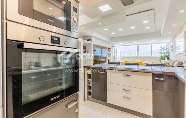 Sale - Townhouse -
Adeje - Los Menores
