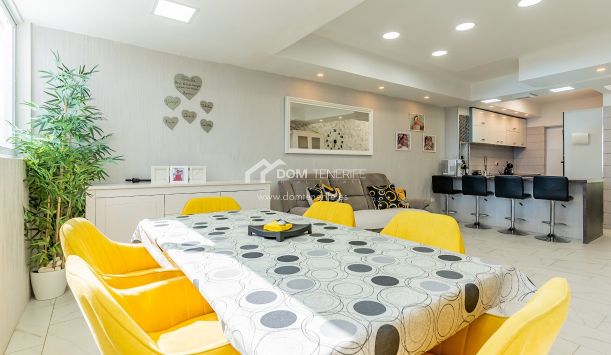 Sale - Townhouse -
Adeje - Los Menores