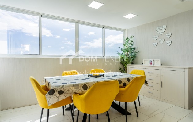 Sale - Townhouse -
Adeje - Los Menores